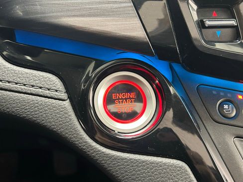 Used 2022 Honda Odyssey Elite image 15