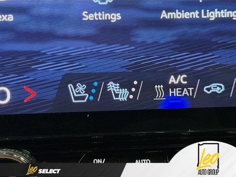 Used 2024 Chevrolet Blazer EV RS AWD/4WD image 23