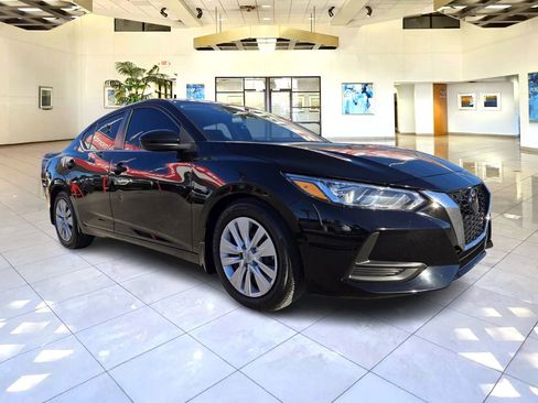 Used 2023 Nissan Sentra S image 3