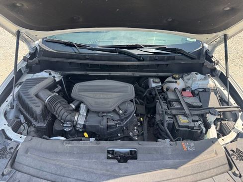 Certified 2023 Cadillac XT6 Sport w/ LPO, Onyx Lite Package AWD/4WD image 10