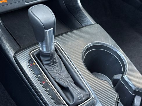 Used 2025 Honda Civic Sport image 20