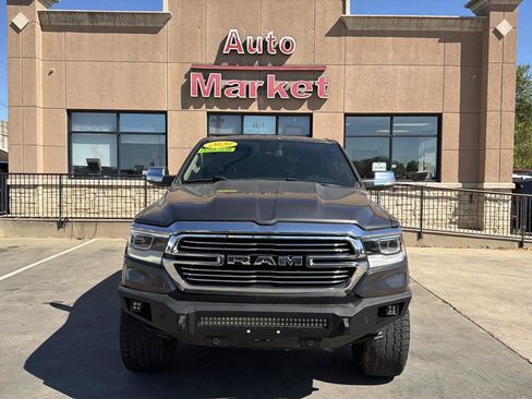 Used 2020 RAM 1500 Laramie AWD/4WD image 2
