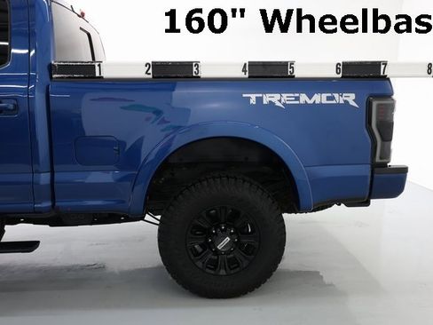 Used 2022 Ford F350 Platinum w/ Tremor Off-Road Package image 32