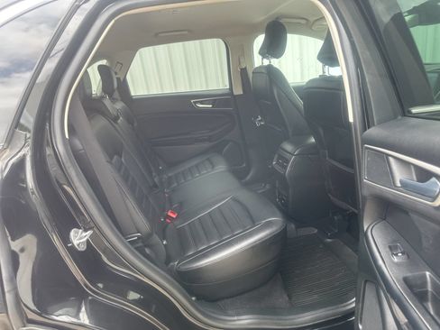 Used 2024 Ford Edge SEL w/ Convenience Package AWD/4WD image 14