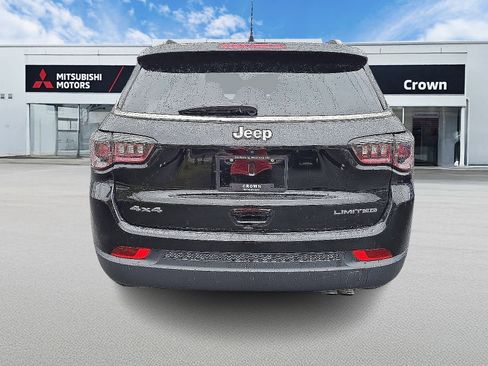 Used 2022 Jeep Compass Limited image 5