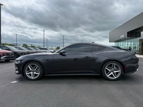 Used 2024 Ford Mustang Premium RWD image 8