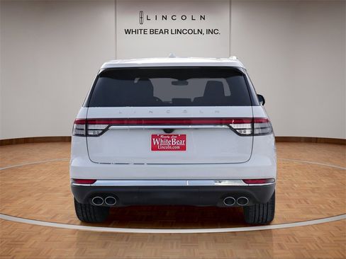 Used 2021 Lincoln Aviator Reserve w/ Equipment Group 202A image 6