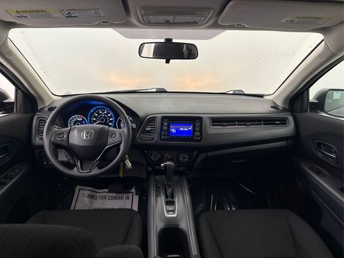 Used 2017 Honda HR-V LX image 33