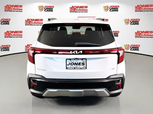 Used 2024 Kia Seltos SX AWD/4WD image 16