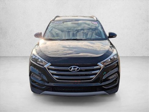 Used 2018 Hyundai Tucson Limited image 2