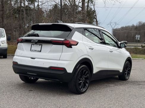 New 2027 Chevrolet Bolt RS FWD image 19