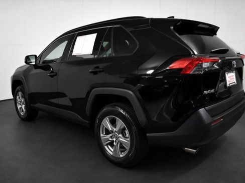 Used 2025 Toyota RAV4 XLE FWD image 6
