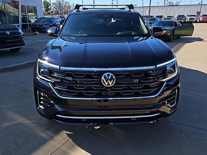 New 2026 Volkswagen Atlas Cross Sport SEL Premium R-Line