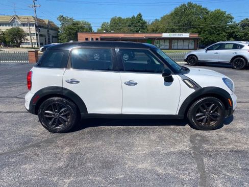 Used 2011 MINI Cooper Countryman S image 3