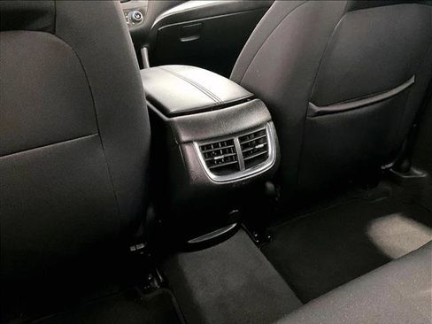 Used 2023 Chevrolet Malibu LT FWD image 25