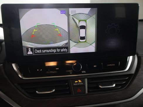 Used 2023 Nissan Altima 2.5 SL image 43