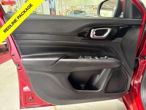 Used 2022 Jeep Compass Limited AWD/4WD image 12