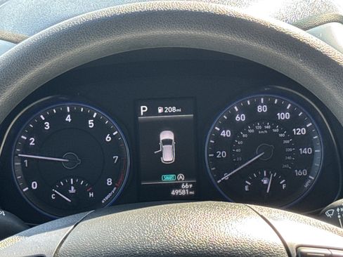 Used 2023 Hyundai Kona SEL image 16