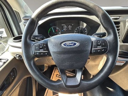 Used 2022 Ford E-Transit 148 High Roof w/ Load Area Protection Package RWD image 21