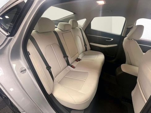 Certified 2025 Hyundai Sonata SEL image 15