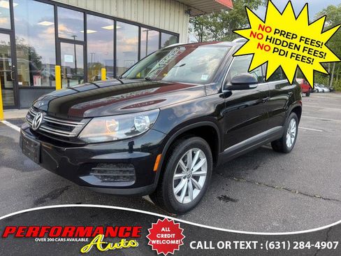 Used 2017 Volkswagen Tiguan Wolfsburg Edition AWD/4WD image 4