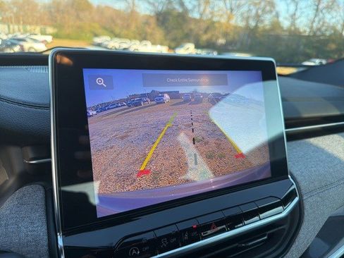 Used 2024 Jeep Compass Latitude image 6