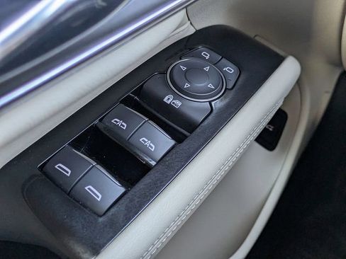 Certified 2023 Cadillac CT4 Premium Luxury image 23