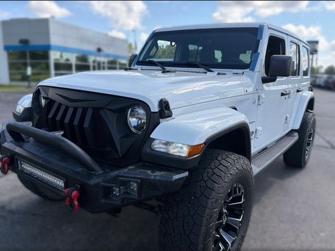 Used 2022 Jeep Wrangler Unlimited Sahara w/ Safety Group AWD/4WD image 1