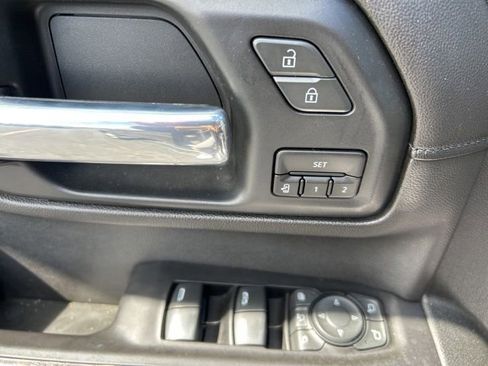 Used 2020 GMC Sierra 2500 Denali w/ Denali Ultimate Package AWD/4WD image 38