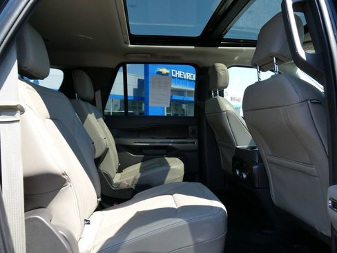 Used 2020 Ford Expedition Max Limited w/ Equipment Group 301A AWD/4WD image 15