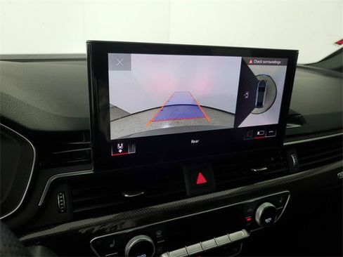 Used 2023 Audi S4 Premium Plus image 27