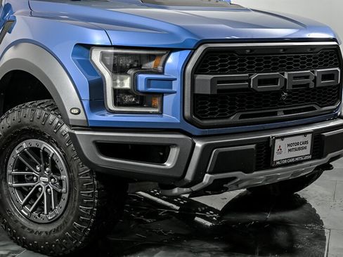 Used 2019 Ford F150 Raptor w/ Equipment Group 802A Luxury AWD/4WD image 2