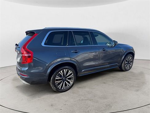 Used 2020 Volvo XC90 T5 Momentum w/ Protection Package Premier image 6