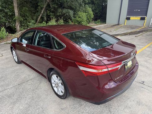 Used 2013 Toyota Avalon XLE FWD image 14