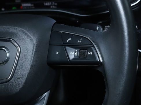 Used 2022 Audi Q7 3.0T Premium Plus w/ Premium Plus Package image 37