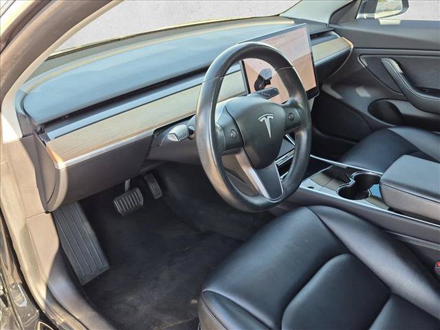 Used 2019 Tesla Model 3 Mid Range RWD image 10