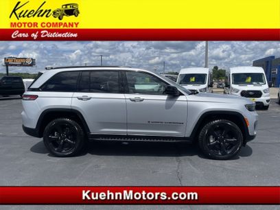 Used 2024 Jeep Grand Cherokee Limited w/ Luxury Tech Group II