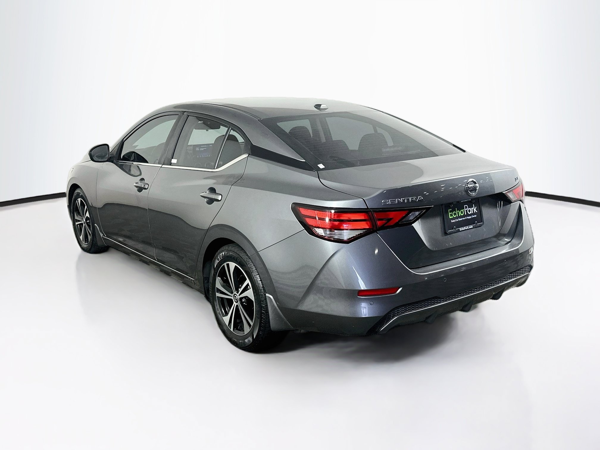 Used 2023 Nissan Sentra SV FWD image 5