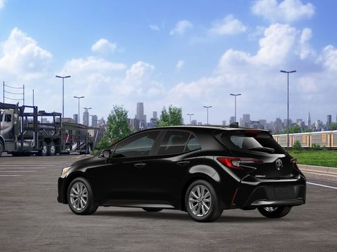 New 2026 Toyota Corolla SE FWD image 6