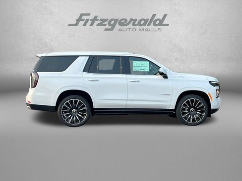 New 2026 Chevrolet Tahoe High Country AWD/4WD image 3