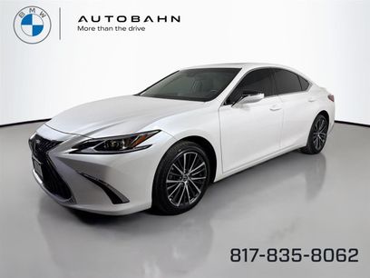 Used 2025 Lexus ES 300h w/ Premium Package