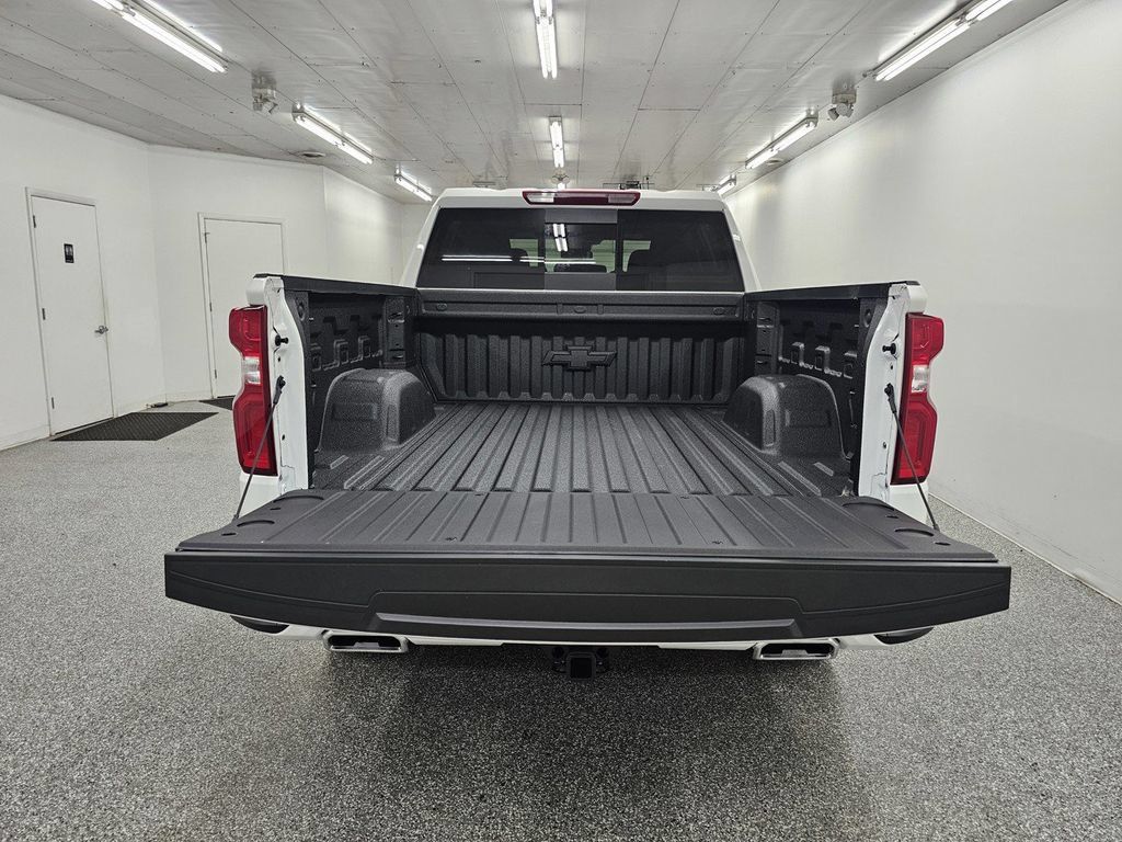 New 2026 Chevrolet Silverado 1500 RST w/ All Star Edition Plus AWD/4WD image 7