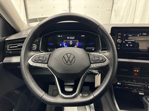 Used 2025 Volkswagen Jetta S image 18