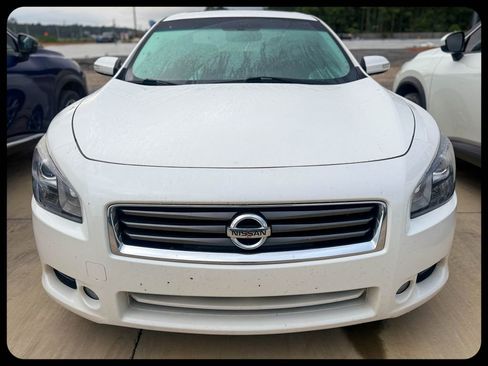 Used 2012 Nissan Maxima 3.5 SV w/ Sport Pkg FWD image 2
