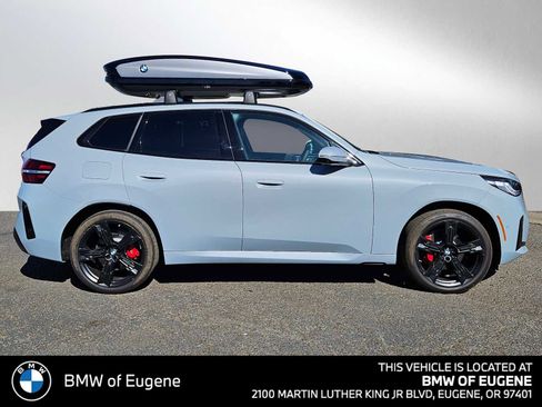 New 2026 BMW X3 xDrive30 w/ Premium Package image 2