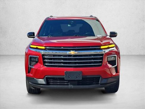 Certified 2024 Chevrolet Traverse LT FWD image 3