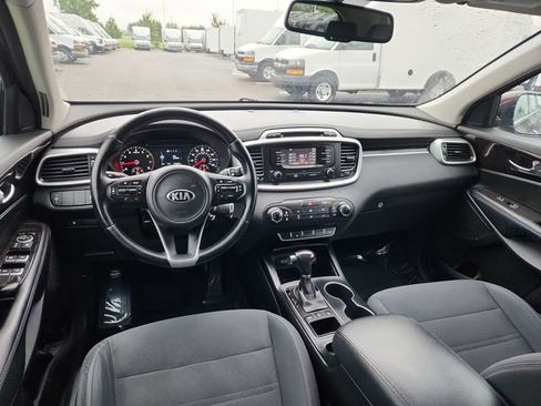 Used 2016 Kia Sorento AWD w/ LX Convenience Package image 33