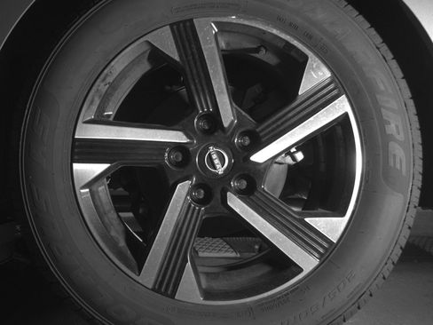 Used 2025 Nissan Sentra SV FWD image 14