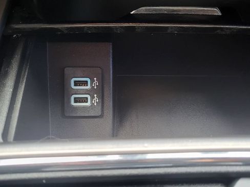Used 2018 Ford F250 Platinum w/ Platinum Ultimate Package AWD/4WD image 33