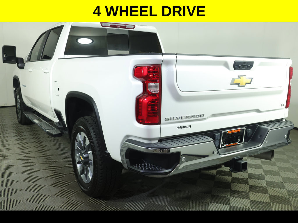 Used 2024 Chevrolet Silverado 2500 LT AWD/4WD image 4